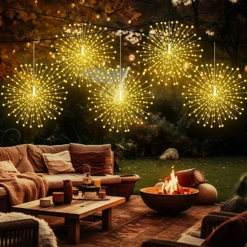 4/5 pièces de lumières solaires suspendues en forme de feux d'artifice pour les avant-toits, alimentées par énergie solaire avec capteur de lumière, lumières décoratives pour jardin extérieur